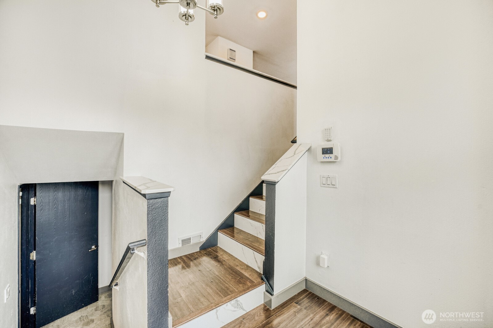 1901 Comet Court Milton WA 98354