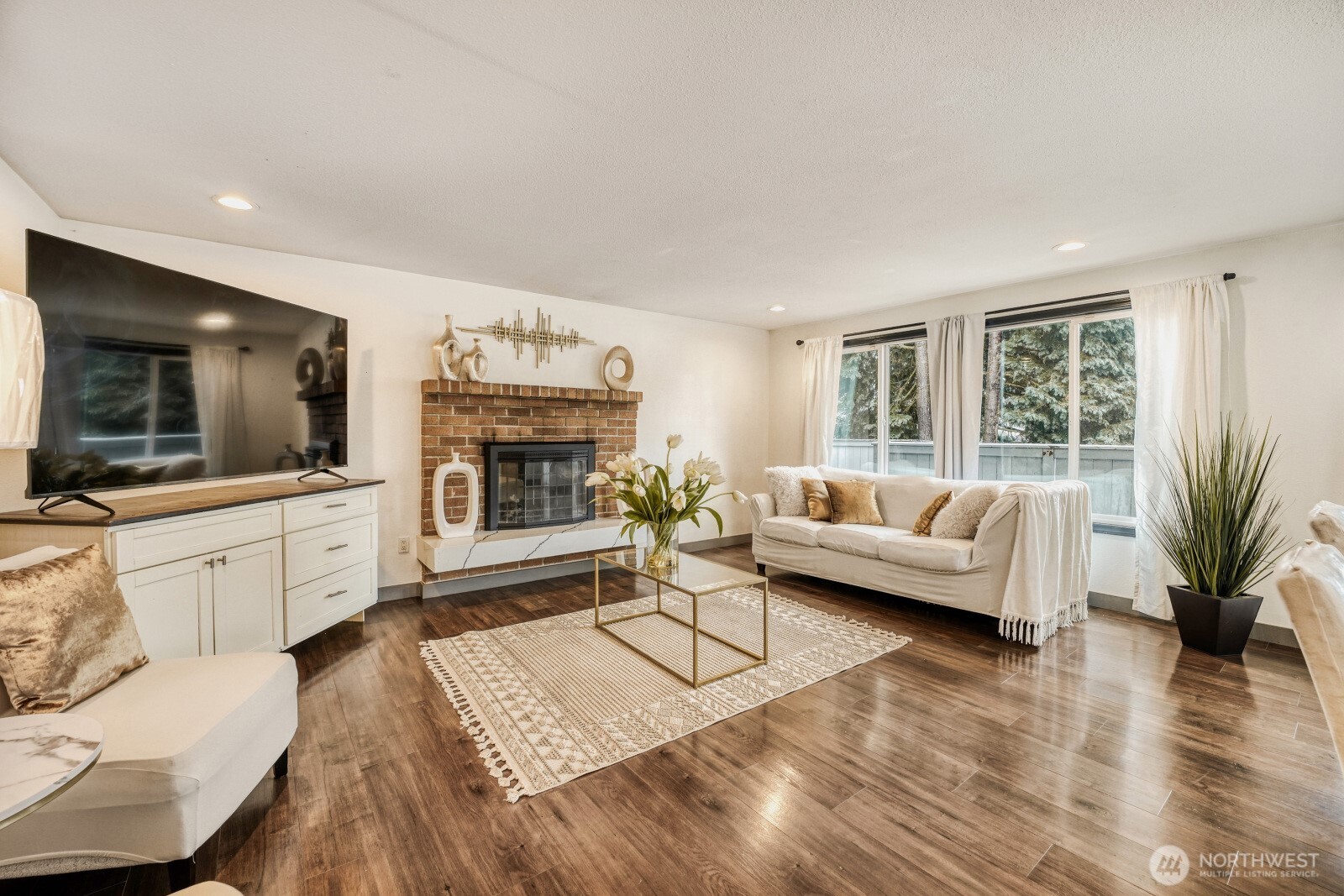1901 Comet Court Milton WA 98354