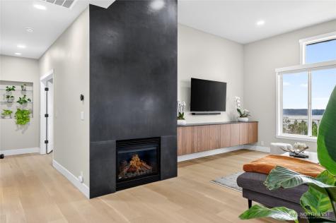 12235 15th Avenue SW Burien WA 98146