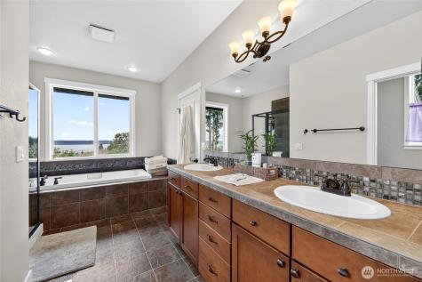 12235 15th Avenue SW Burien WA 98146