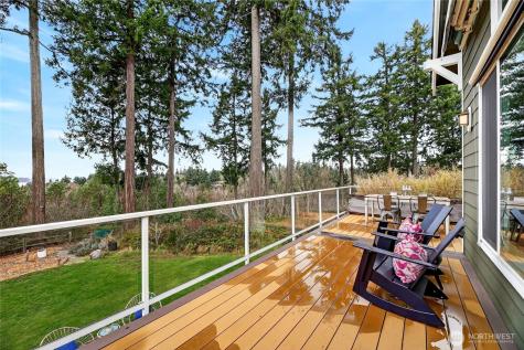 12235 15th Avenue SW Burien WA 98146