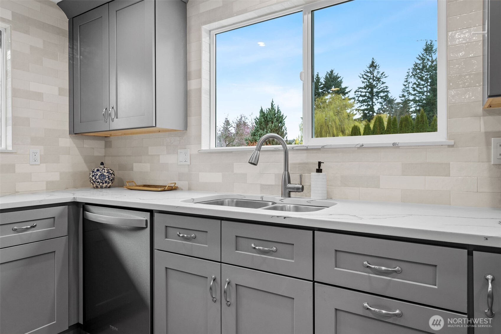 2023 Vine Road Brier WA 98036