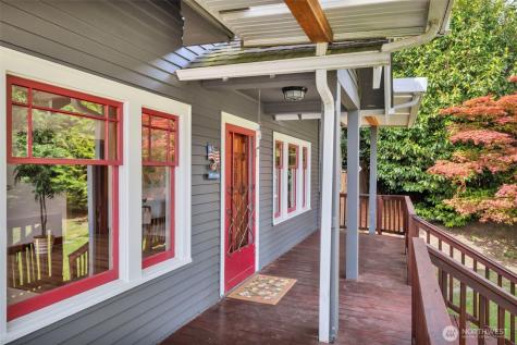 5829 S 2nd Avenue Everett WA 98208