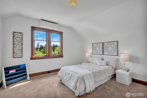 5829 S 2nd Avenue Everett WA 98208