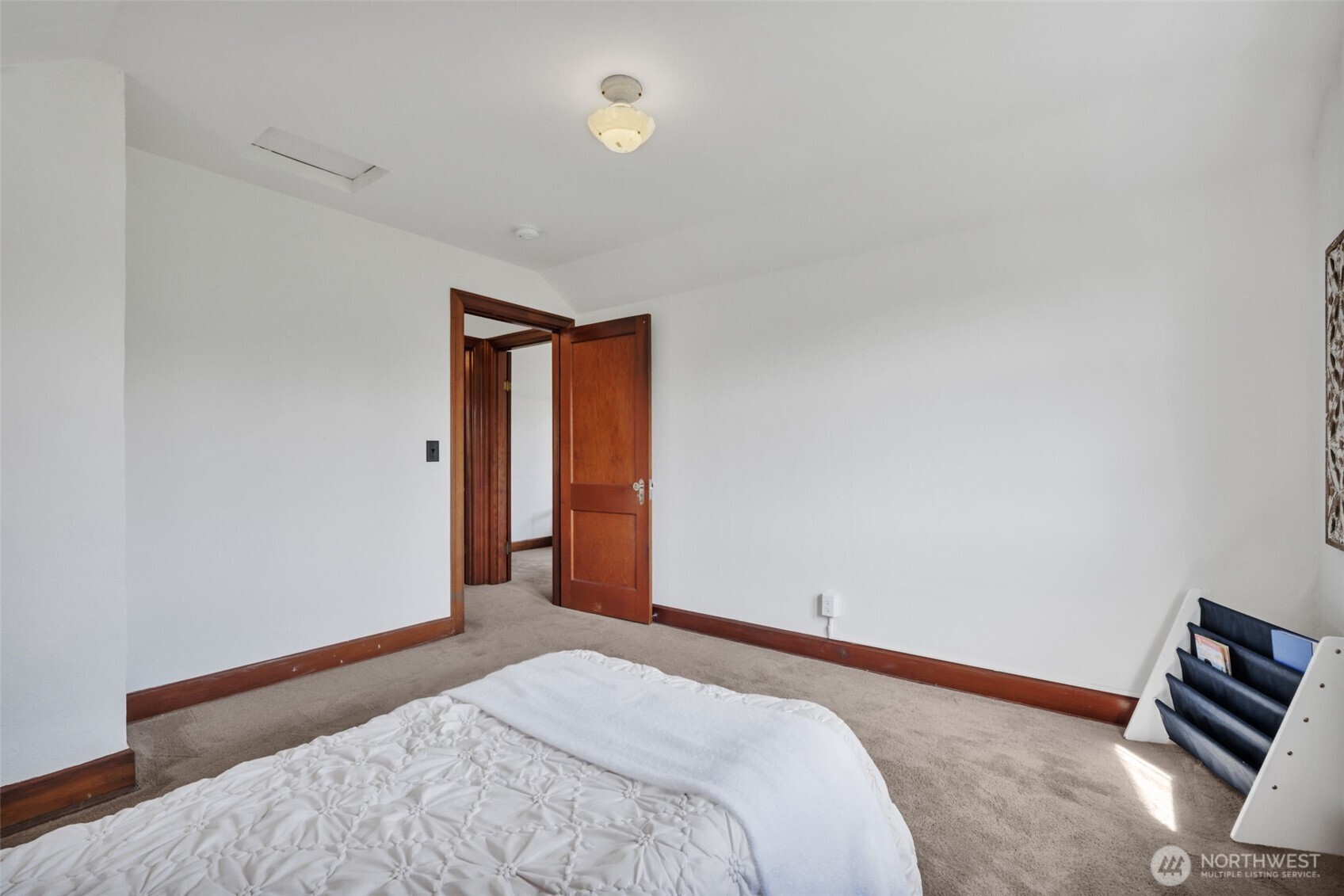 5829 S 2nd Avenue Everett WA 98208