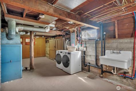 5829 S 2nd Avenue Everett WA 98208