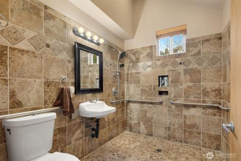 836 SW 345th Street Federal Way WA 98023