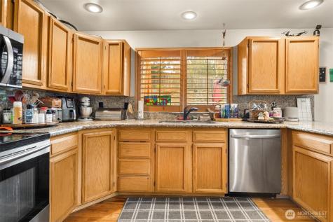836 SW 345th Street Federal Way WA 98023