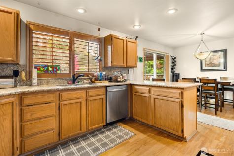836 SW 345th Street Federal Way WA 98023
