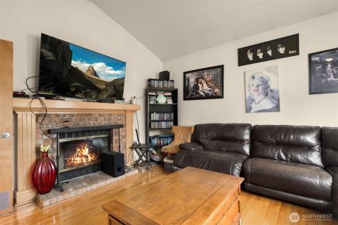 836 SW 345th Street Federal Way WA 98023