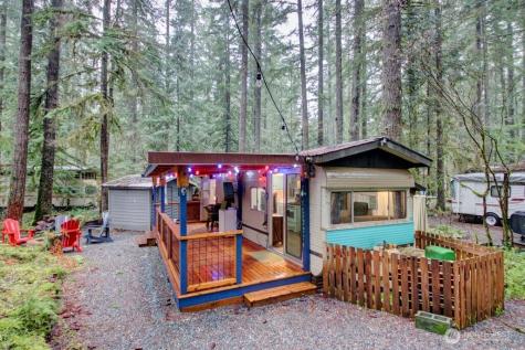 78 Goldrush Road Deming WA 98244