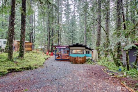 78 Goldrush Road Deming WA 98244
