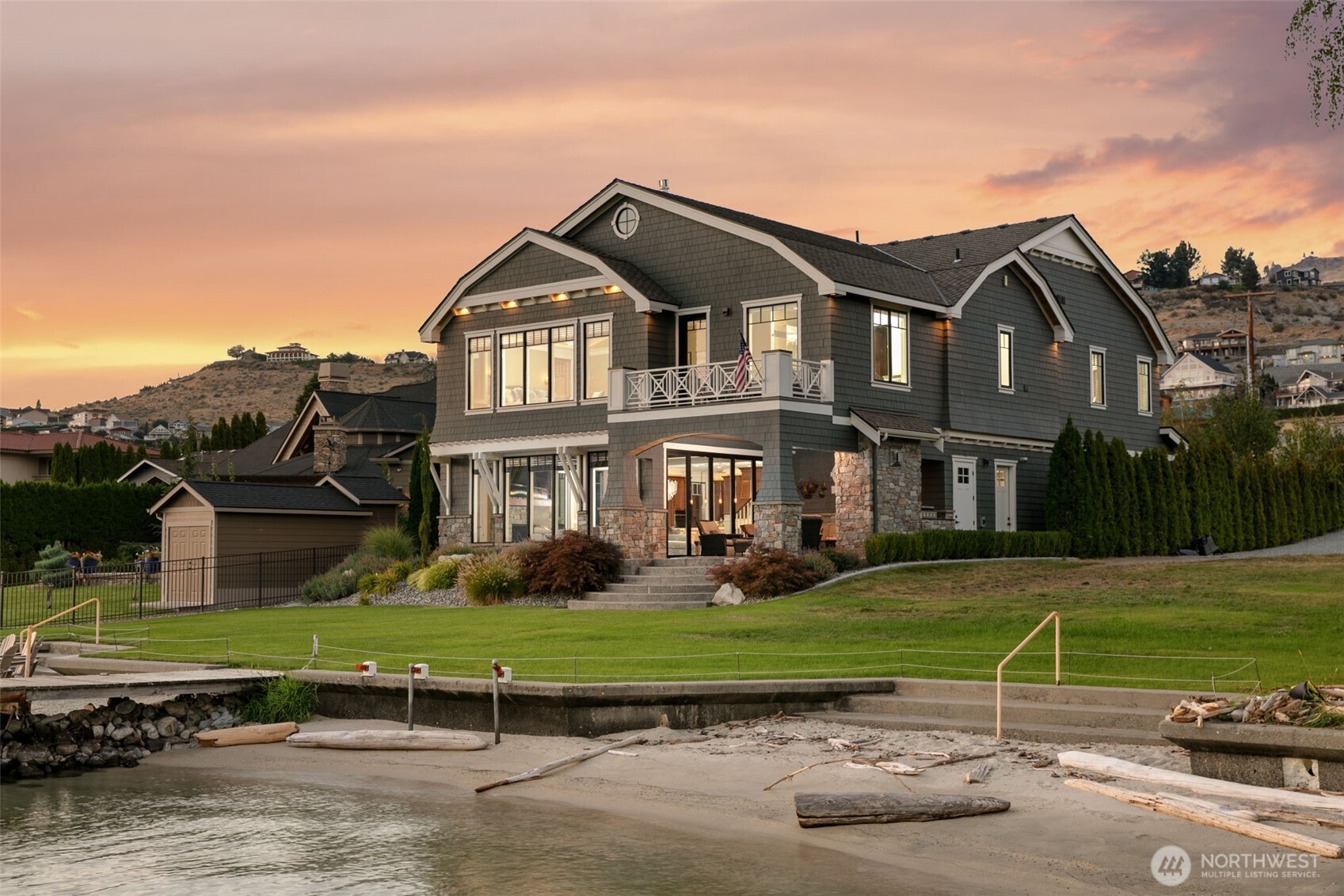 58 Key Bay Lane Chelan WA 98816
