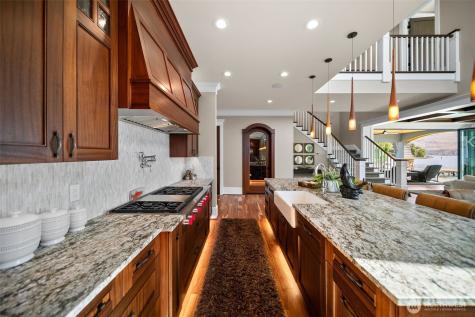 58 Key Bay Lane Chelan WA 98816