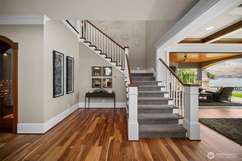 58 Key Bay Lane Chelan WA 98816