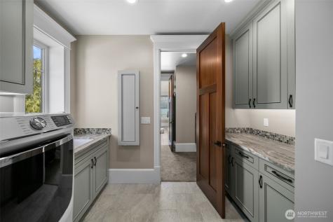 58 Key Bay Lane Chelan WA 98816