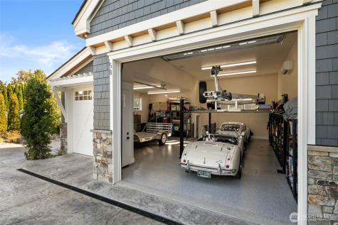 58 Key Bay Lane Chelan WA 98816