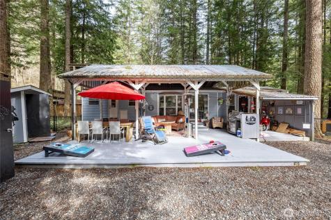 1075 Birch Lane Sumas WA 98295