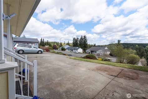 1613 Winterwood Drive Centralia WA 98531