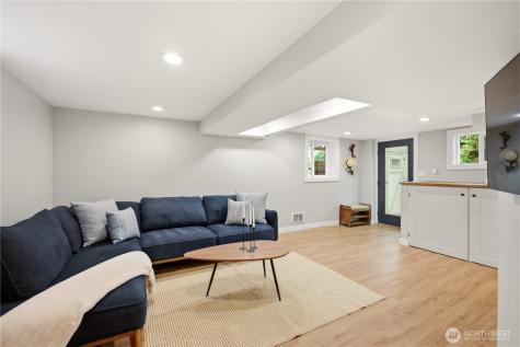 2208 NE 75th Street Seattle WA 98115