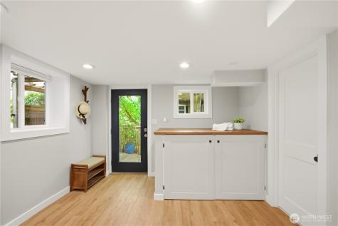 2208 NE 75th Street Seattle WA 98115