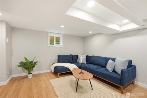 2208 NE 75th Street Seattle WA 98115