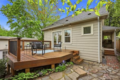 2208 NE 75th Street Seattle WA 98115