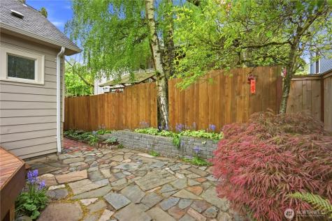 2208 NE 75th Street Seattle WA 98115