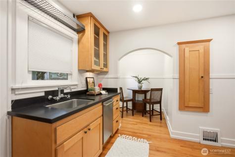 2208 NE 75th Street Seattle WA 98115