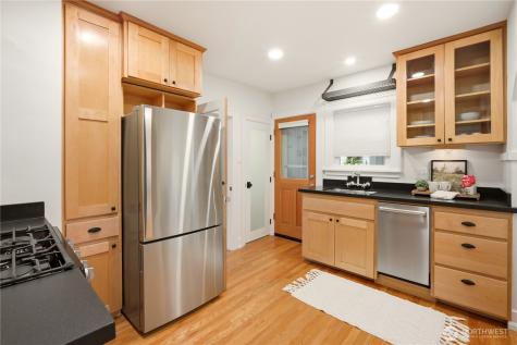 2208 NE 75th Street Seattle WA 98115