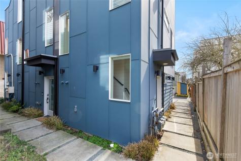 2441 NW 61st Street Seattle WA 98107