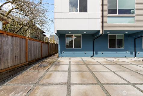 2441 NW 61st Street Seattle WA 98107