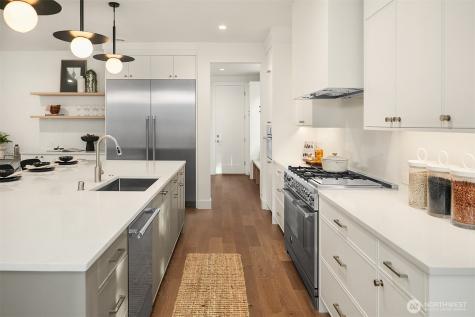 2643 106th Avenue NE Bellevue WA 98004