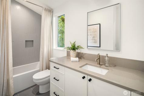 2643 106th Avenue NE Bellevue WA 98004