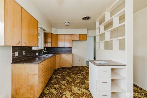 1145 NW Darling Road Bremerton WA 98311