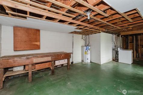 1145 NW Darling Road Bremerton WA 98311