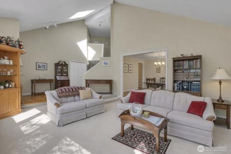 12446 NE 162nd Street Woodinville WA 98072