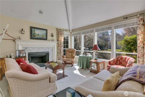 12446 NE 162nd Street Woodinville WA 98072