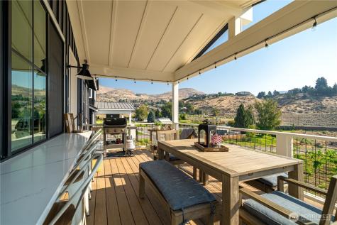 211 Bluebell Court Chelan WA 98816