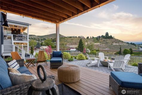 211 Bluebell Court Chelan WA 98816