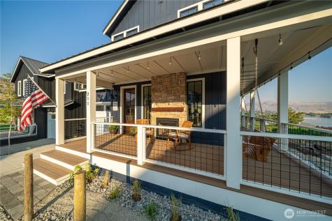 211 Bluebell Court Chelan WA 98816