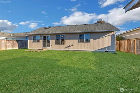 9826 Donovan Court SE Yelm WA 98597