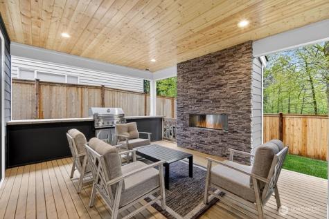 15008 75th Avenue NE Kenmore WA 98028