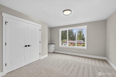 15008 75th Avenue NE Kenmore WA 98028