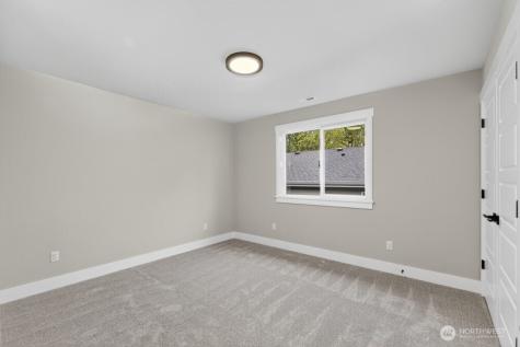 15008 75th Avenue NE Kenmore WA 98028