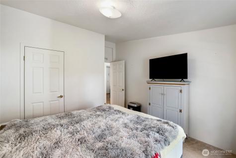 51 SE Canna Place Shelton WA 98584
