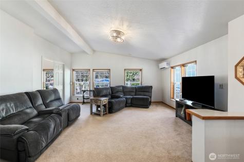 51 SE Canna Place Shelton WA 98584