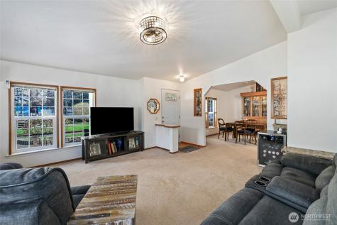 51 SE Canna Place Shelton WA 98584