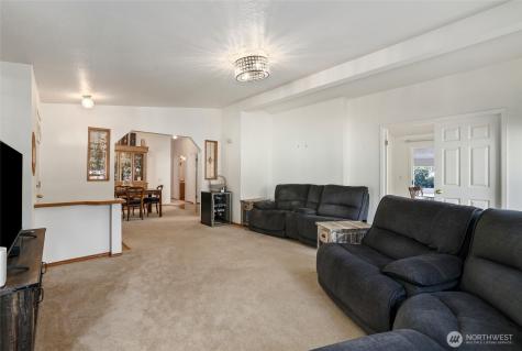 51 SE Canna Place Shelton WA 98584