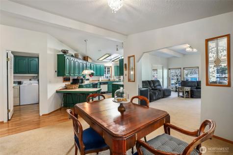 51 SE Canna Place Shelton WA 98584